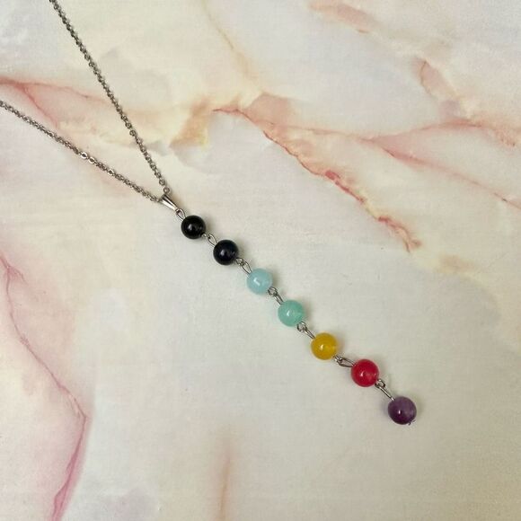 Long beaded chakra pendant necklace - Picture 4 of 12
